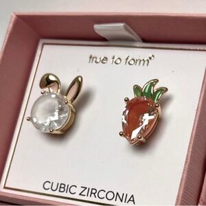 True to Form Easter Bunny and Carrot Earrings